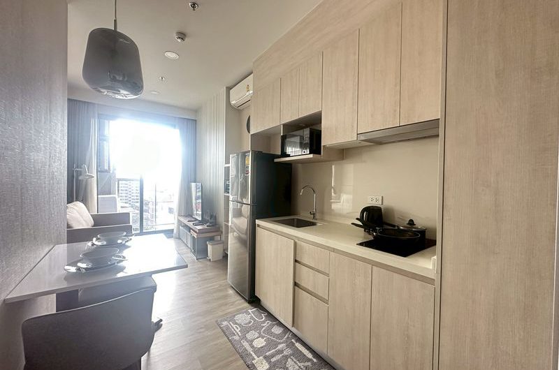 For sale or rent: Keen Center Condo Sriracha, beautiful room, fully furnished, move in ready