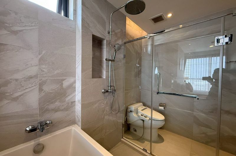 Luxury condo, Keen Center Sriracha, beautiful room, fully decorated in Japanese style, move in ready