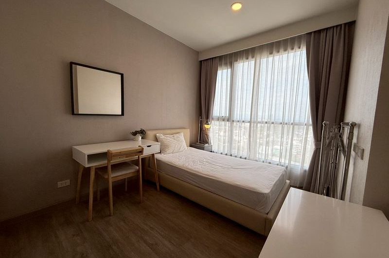 Luxury condo, Keen Center Sriracha, beautiful room, fully decorated in Japanese style, move in ready