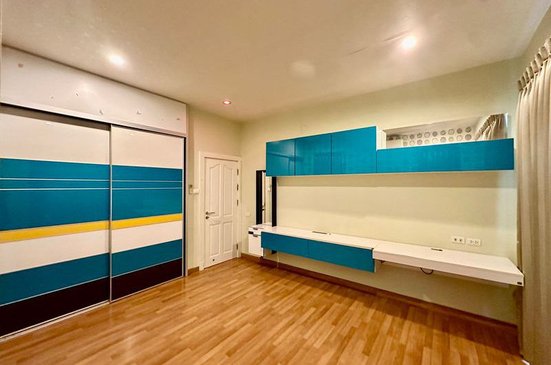 Single house for rent in Sriracha, The Boulevard Village project, on Sriracha – Nong Yai Bu Road