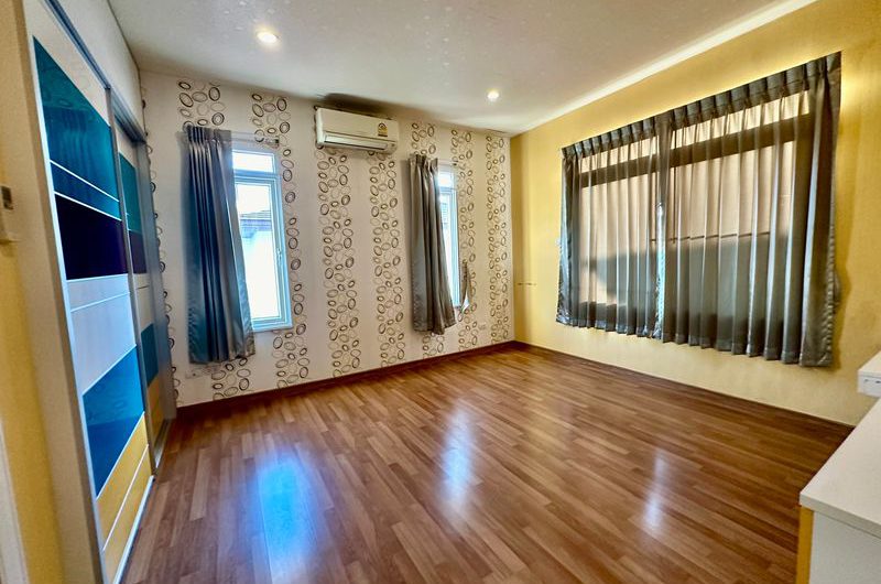 Single house for rent in Sriracha, The Boulevard Village project, on Sriracha – Nong Yai Bu Road