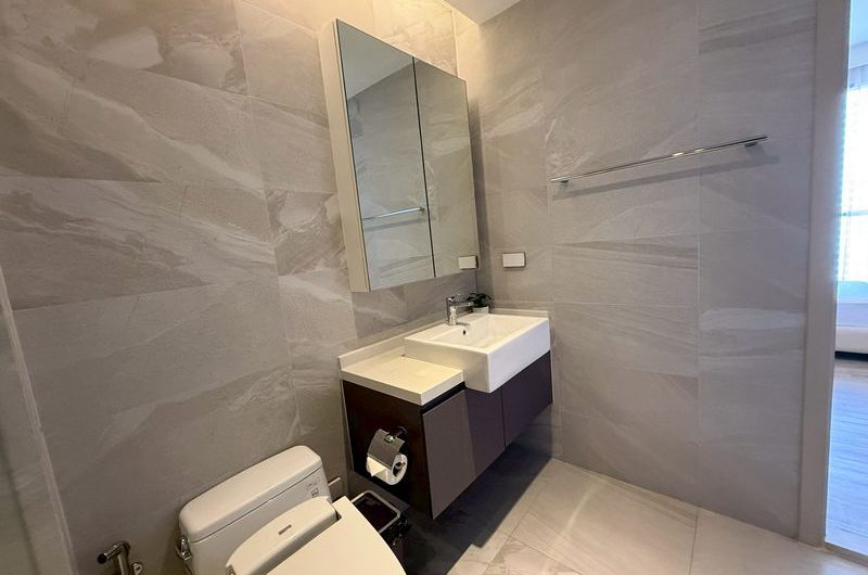 Luxury condo, Keen Center Sriracha, beautiful room, fully decorated in Japanese style, move in ready