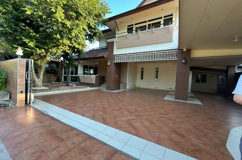 Single house for rent in Sriracha, The Boulevard Village project, on Sriracha – Nong Yai Bu Road