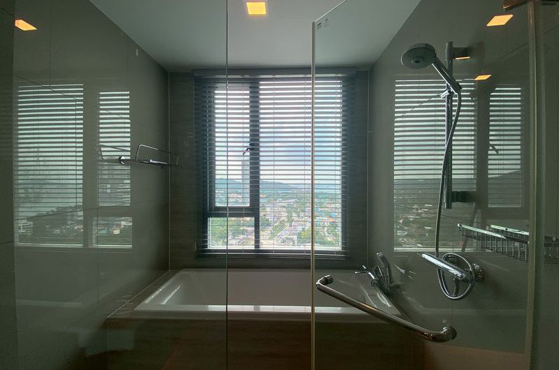 เศรษฐีวรรณ คอนโดหรู ใจกลางเมืองศรีราชา ห้องสวย ตกแต่งครบ พร้อมเข้าอยู่