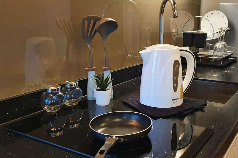 ขายคอนโดศรีราชา โครงการติดทะเล เดอะซี ห้องสวย ชั้นสูง ตกแต่งครบพร้อมเฟอร์