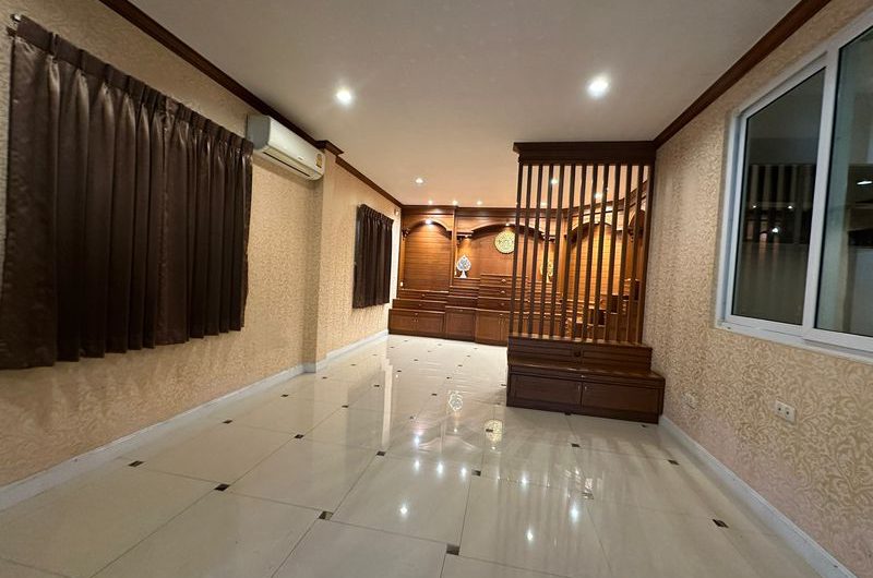 Single house for rent in Sriracha, The Boulevard Village project, on Sriracha – Nong Yai Bu Road