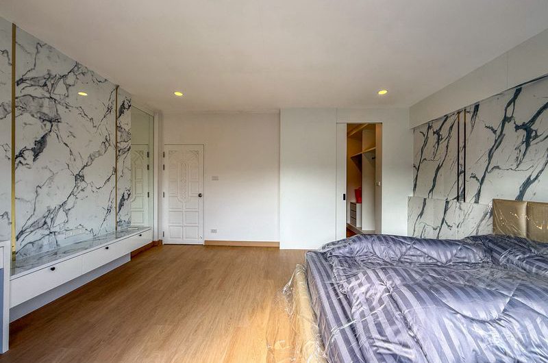 For sale: Second-hand detached house near J-Park Sriracha shopping mall. Beautiful house, newly renovated, move in Ready