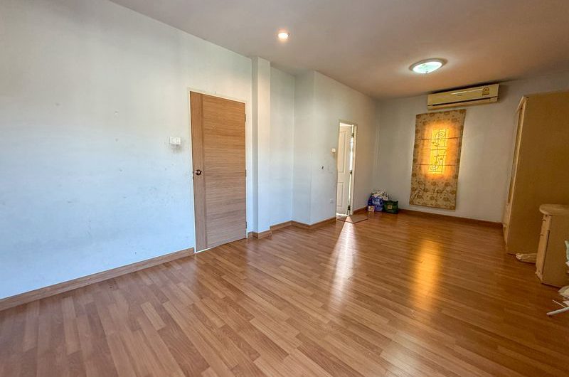 บ้านเดี่ยวศรีราชา ราคาดี โครงการคันทรีโฮม เลค แอนด์พาร์ค ศรีราชา ชลบุรี