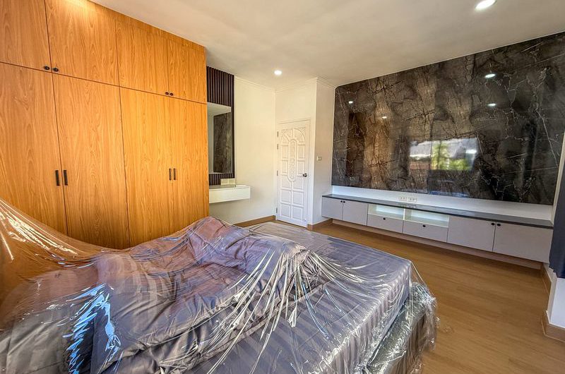 For sale: Second-hand detached house near J-Park Sriracha shopping mall. Beautiful house, newly renovated, move in Ready