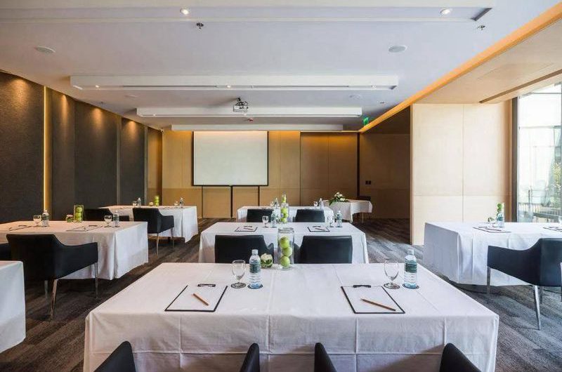 ขายโรงแรมศรีราชา อไรซ์ โฮเต็ล ระดับพรีเมียม ทำเลทอง ใจกลางเมือง