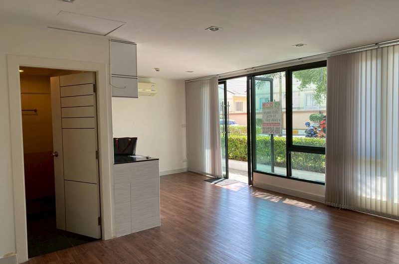 Home office for sale in a prime location within a community area at The Time Sriracha project.