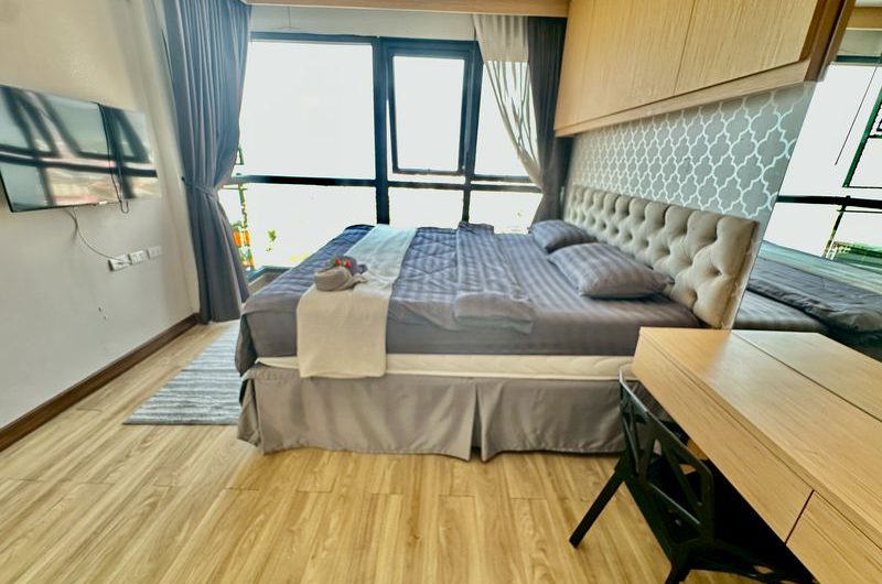 ขาย ให้เช่าลัดดาพลัส คอนโด ใจกลางเมืองศรีราชา ใกล้ห้างชั้นนำโรบินสัน