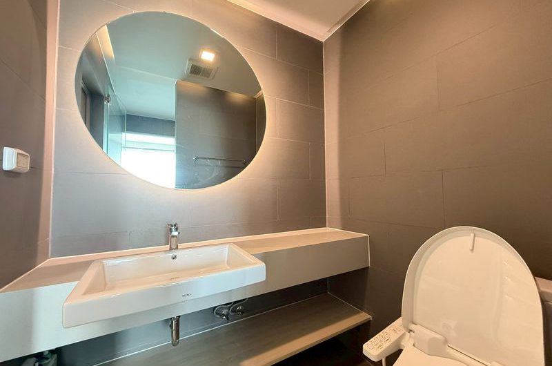 Luxury condo for rent at Yuu Sriracha, beachfront project. Beautifully decorated and move in Ready.