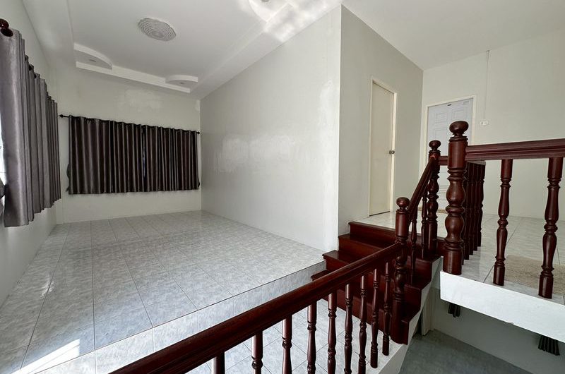 Single house for rent in Sriracha, Ladda House project, newly renovated and move in Ready