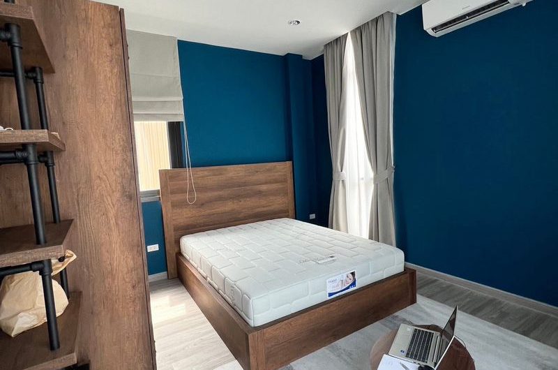 บ้านเดี่ยวมือสอง ใกล้บางแสน มบ.โกลเด้น พรีเว่ เฟส 2 ถนนเลี่ยงหนองมน ชลบุรี