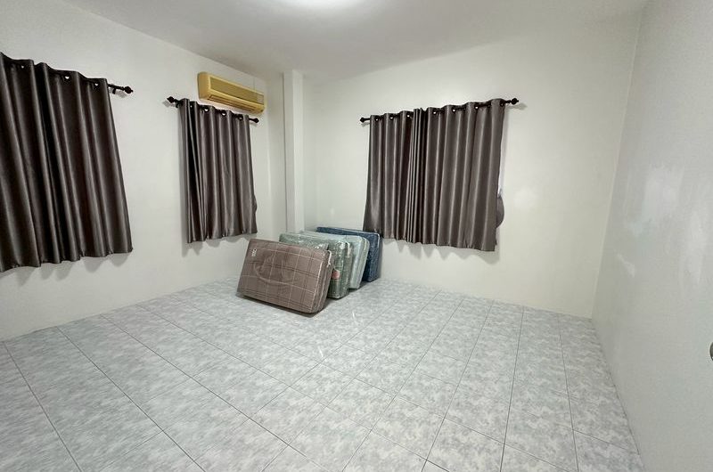 Single house for rent in Sriracha, Ladda House project, newly renovated and move in Ready