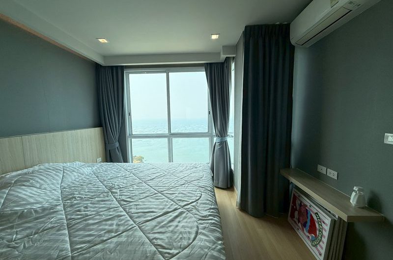 Luxury condo for rent at Yuu Sriracha, beachfront project. Beautifully decorated and move in Ready.