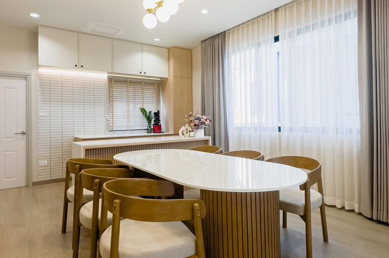 บ้านเดี่ยวมือสอง ใกล้บางแสน มบ.โกลเด้น พรีเว่ เฟส 2 ถนนเลี่ยงหนองมน ชลบุรี