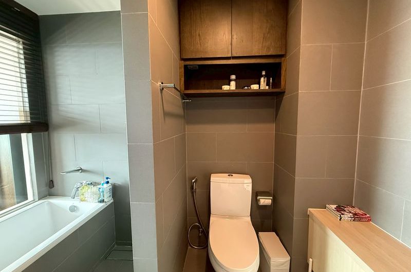 ขายให้เช่าคอนโดหรู Yuu ศรีราชา ห้องสวย ชั้นสูง วิวทะเล ตกแต่งพร้อมเข้าอยู่