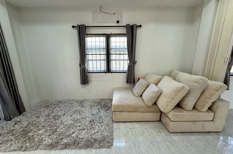 Single house for rent in Sriracha, Ladda House project, newly renovated and move in Ready