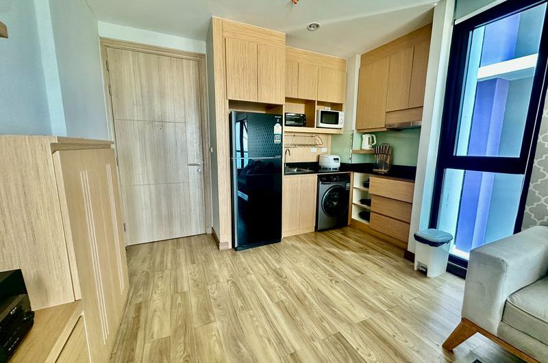 ขาย ให้เช่าลัดดาพลัส คอนโด ใจกลางเมืองศรีราชา ใกล้ห้างชั้นนำโรบินสัน