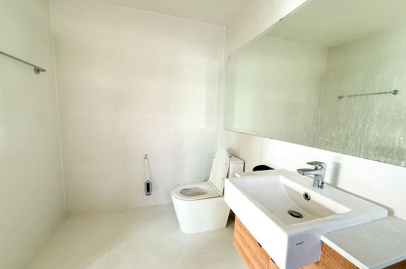 Resale detached house in Sriracha, near community amenities, Supalai Pride Nong Kham project.