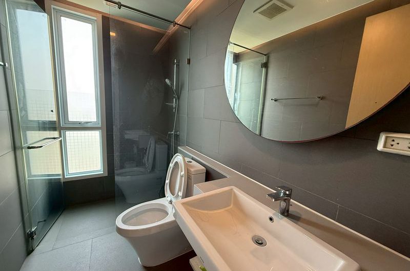 Luxury condo for rent at Yuu Sriracha, beachfront project. Beautifully decorated and move in Ready.