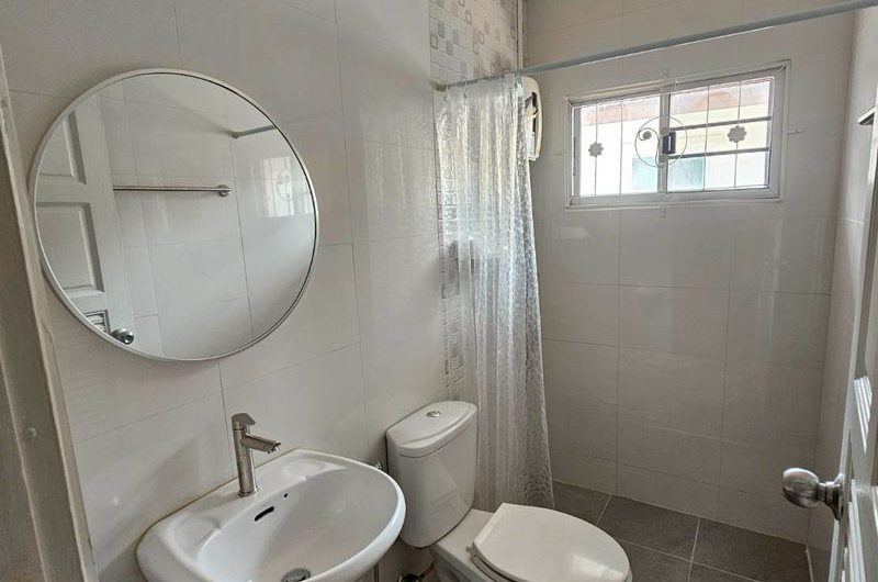 ขาย ให้เช่า บ้านเดี่ยวพร้อมอยู่ โครงการ มบ.ศรีนครินทร์ ศรีราชา ชลบุรี