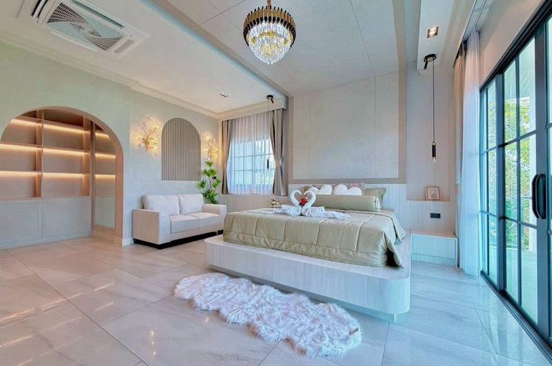 ขายคฤหาสน์หรู บนทำเลทอง ซอยสยามคันทรีคลับ เมืองพัทยา ชลบุรี