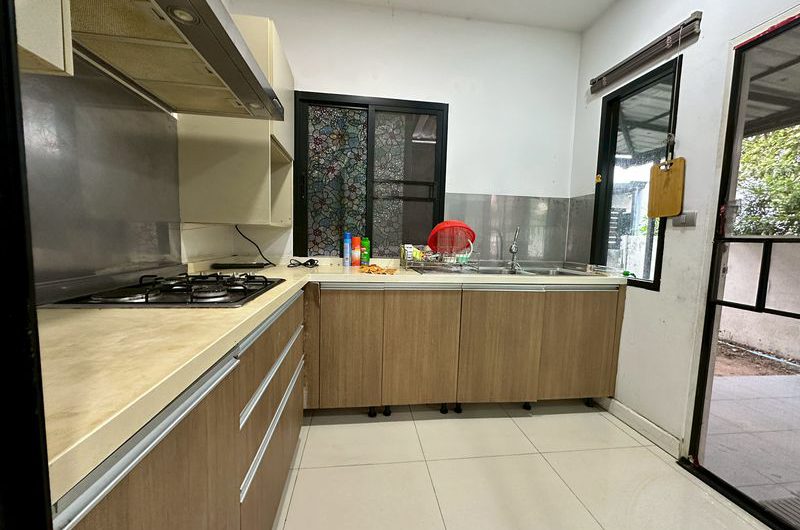 ขายบ้านเดี่ยวศรีราชา ราคาสุดคุ้ม โครงการ มณีรินทร์ ไพรเวซี่ ชากค้อ-หนองขาม ชลบุรี