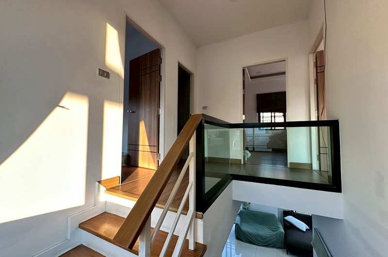 ขายบ้านเดี่ยวศรีราชา ราคาสุดคุ้ม โครงการ มณีรินทร์ ไพรเวซี่ ชากค้อ-หนองขาม ชลบุรี