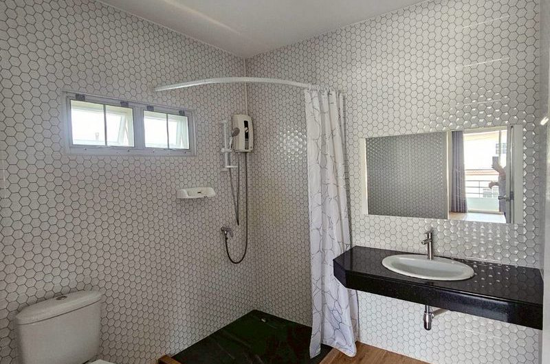 ขาย ให้เช่า บ้านเดี่ยวพร้อมอยู่ โครงการ มบ.ศรีนครินทร์ ศรีราชา ชลบุรี