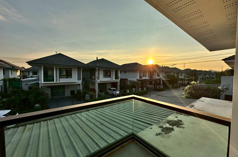 ขายบ้านเดี่ยวศรีราชา ราคาสุดคุ้ม โครงการ มณีรินทร์ ไพรเวซี่ ชากค้อ-หนองขาม ชลบุรี