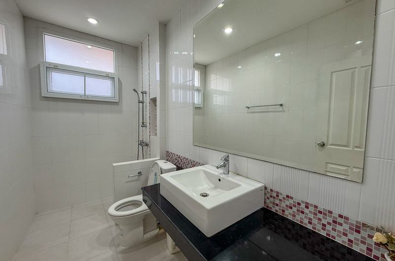 ขายบ้านเดี่ยวศรีราชา สำหรับครอบครัวใหญ่ ในหมู่บ้านคุณภาพ เดอะบูเลอวาร์ด