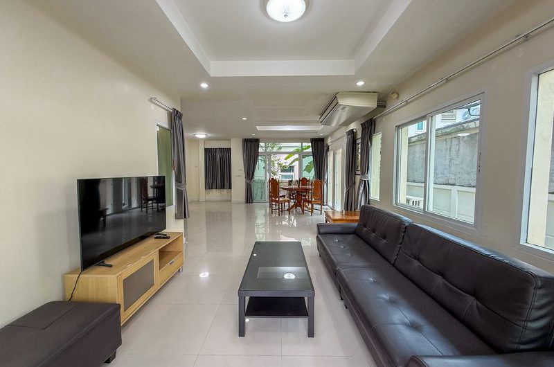 ขายบ้านเดี่ยวศรีราชา สำหรับครอบครัวใหญ่ ในหมู่บ้านคุณภาพ เดอะบูเลอวาร์ด