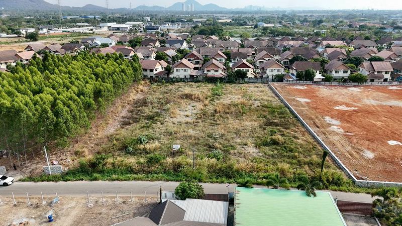 ขายให้เช่า ที่ดินเปล่าแปลงสวย เขตชุมชน หนองมน บางแสน ชลบุรี