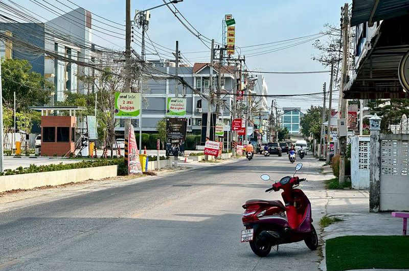 ขายที่ดินใกล้หาดวอนนภา บางแสน แปลงสวย เขตชุมชน