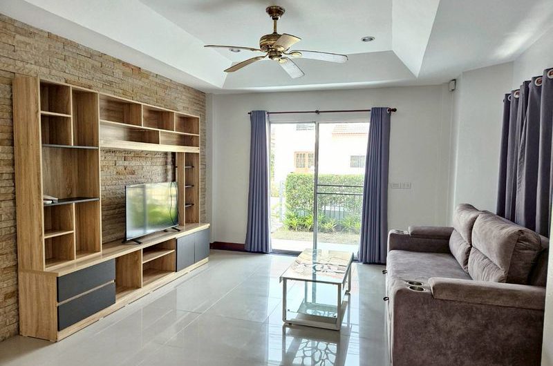 ขาย ให้เช่า บ้านเดี่ยวพร้อมอยู่ โครงการ มบ.ศรีนครินทร์ ศรีราชา ชลบุรี