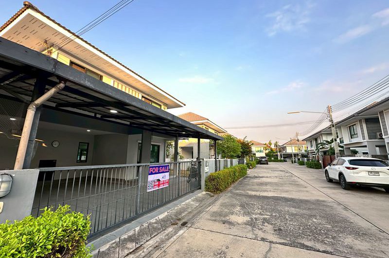 ขายบ้านเดี่ยวศรีราชา ราคาสุดคุ้ม โครงการ มณีรินทร์ ไพรเวซี่ ชากค้อ-หนองขาม ชลบุรี