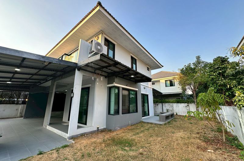 ขายบ้านเดี่ยวศรีราชา ราคาสุดคุ้ม โครงการ มณีรินทร์ ไพรเวซี่ ชากค้อ-หนองขาม ชลบุรี