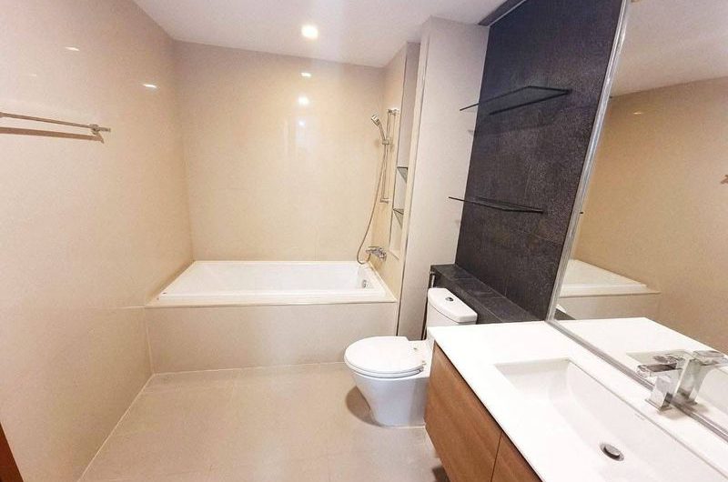 ขายให้เช่า กรีนเลค คอนโดศรีราชา ห้องสวย บรรยากาศดี เงียบสงบ ใกล้แหล่งชุมชน