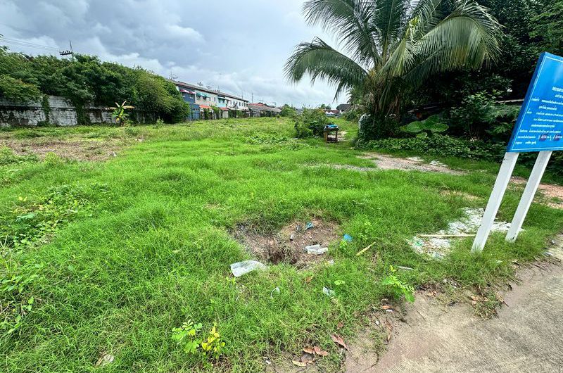 ให้เช่าที่ดินเปล่าศรีราชา แปลงสวย กลางเมือง ย่านเศรษฐกิจ ทำเลดีสุดๆ