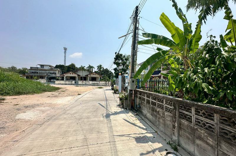 ขายที่ดิน ทำเลทอง น่าลงทุน แหล่งชุมชน ใกล้โรงเรียนอัสสัมชัญศรีราชา