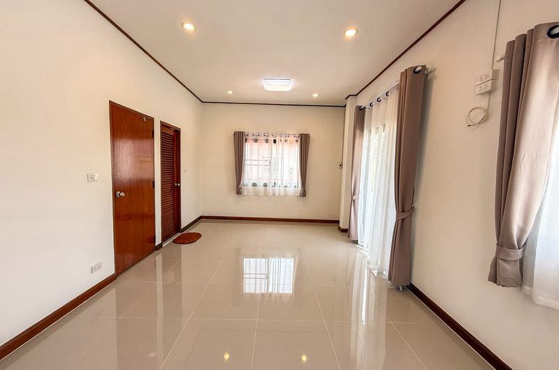 ขายบ้านเดี่ยวชลบุรี บางแสน หลังใหญ่ ทำเลศักยภาพ ใกล้ทะเลบางแสน