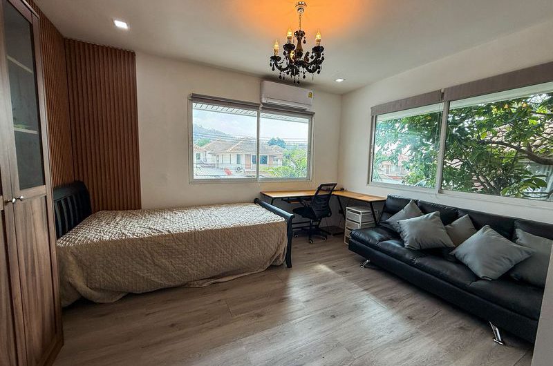 Twin house for sale in Chonburi, Baan Suan Bang Phra project, Sriracha. Fully furnished and move in Ready.