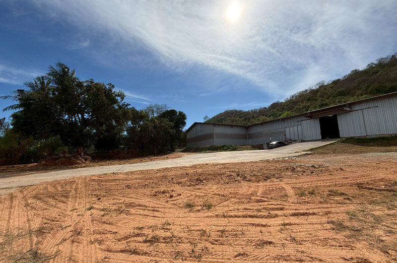 ให้เช่าโกดังราคาดี ศรีราชา ใกล้ท่าเรือแหลมฉบัง พื้นที่กว้าง