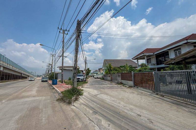 ขายบ้านเดี่ยวแหลมฉบัง ติดถนนสุขุมวิท ทำเลดี ใกล้นิคมอุตสาหกรรม