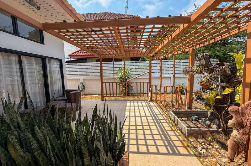 ขายบ้านเดี่ยวชลบุรี บางแสน หลังใหญ่ ทำเลศักยภาพ ใกล้ทะเลบางแสน