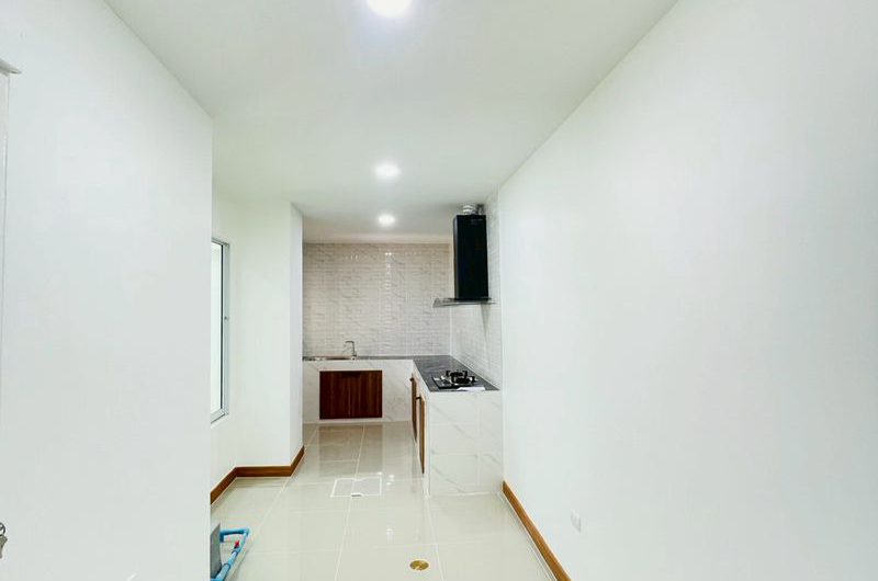 Resale renovated twin house in Metro Park Village, Thung Sukla, Sriracha, Chonburi.