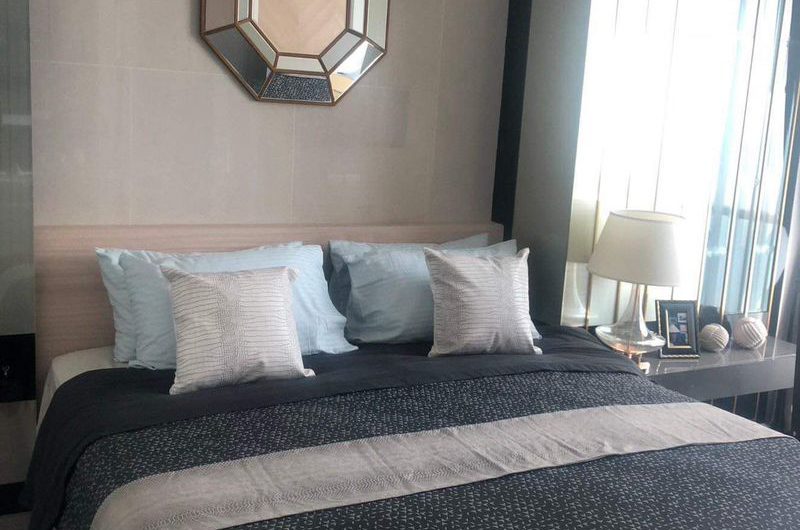 Luxury condo for sale in Sriracha. Beautiful unit with ocean view,move in Ready Knightsbridge The Ocean Sriracha.